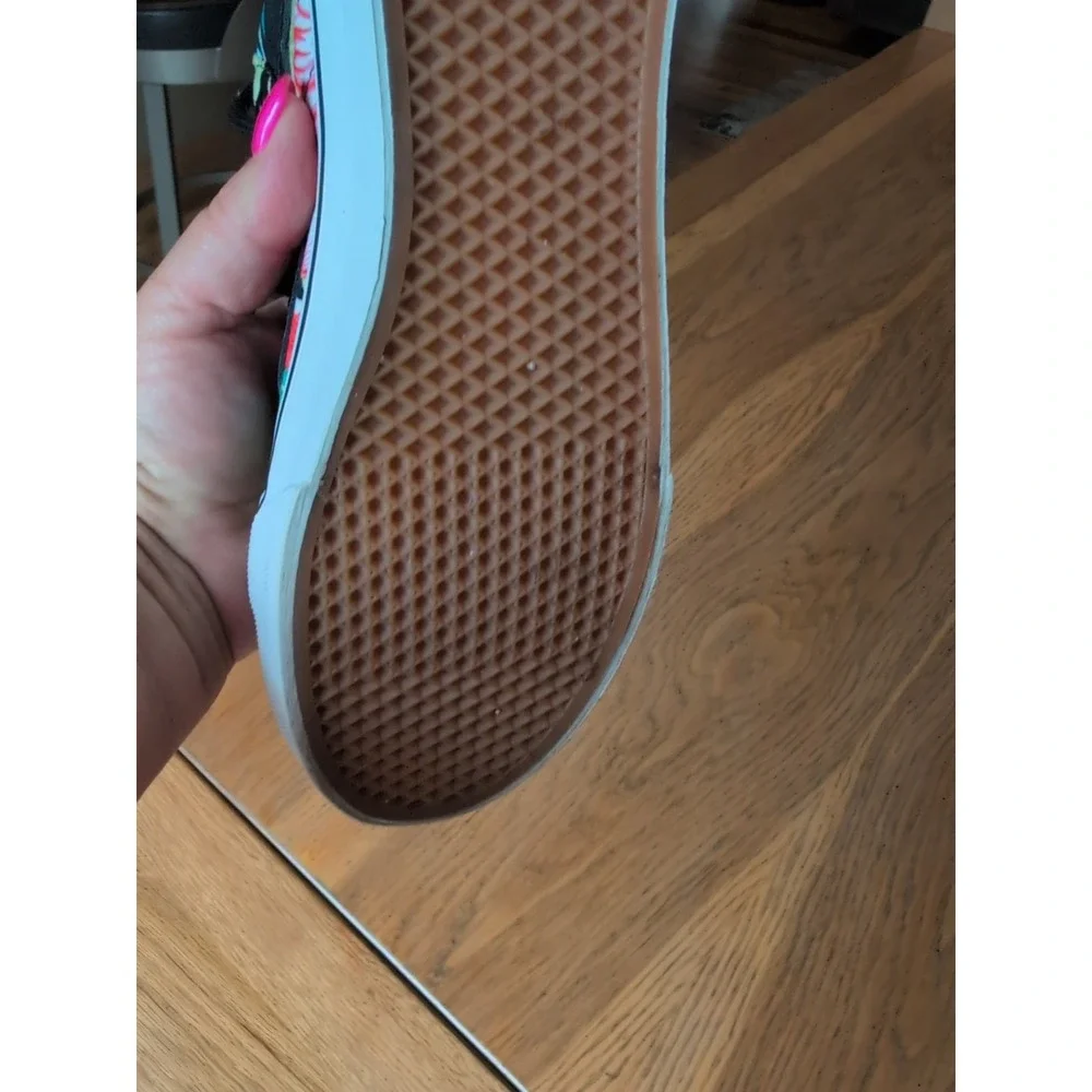 Vans high top product pair